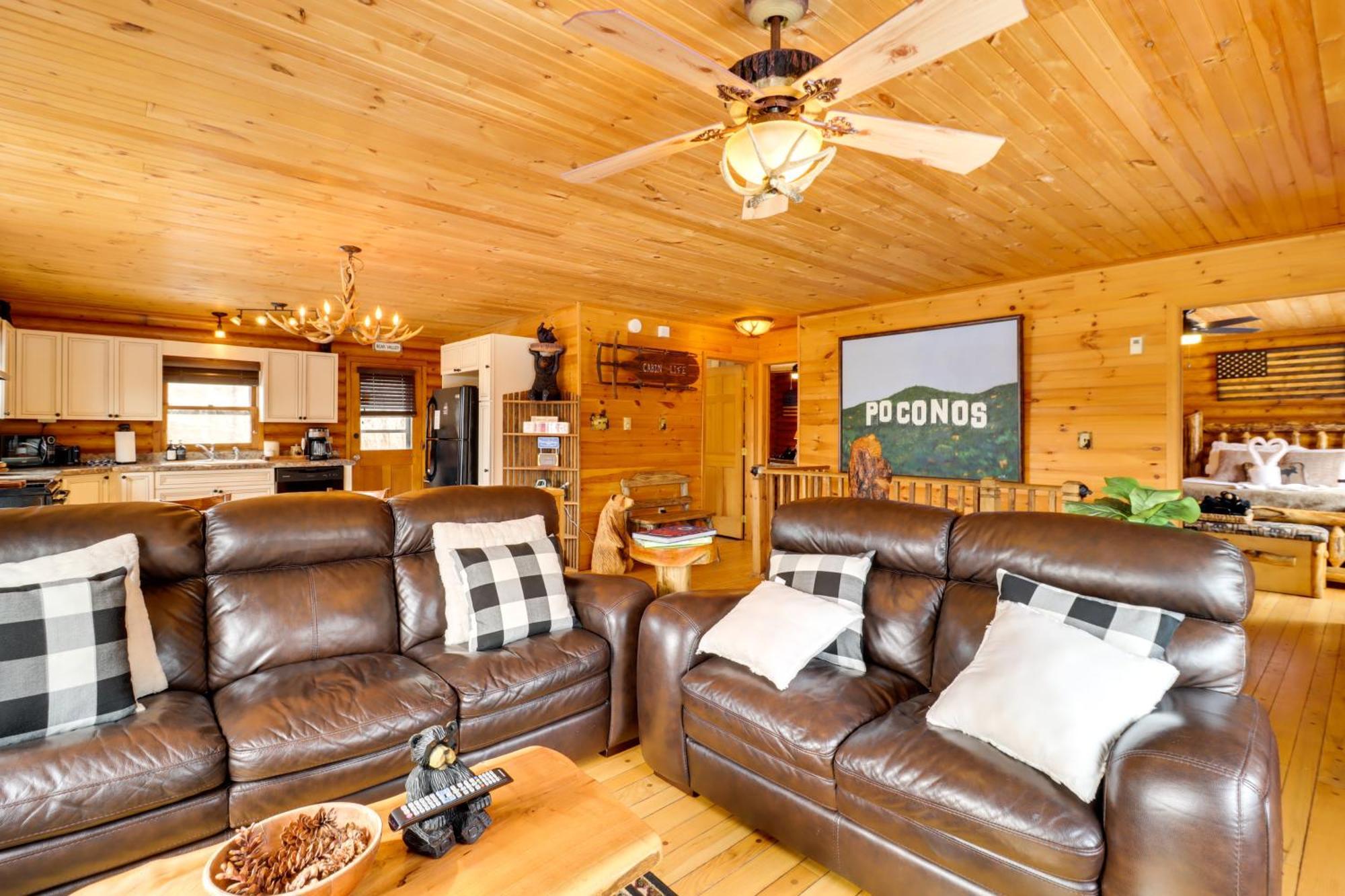 Holiday home Log With Hot Tub And Fire Pit! Albrightsville